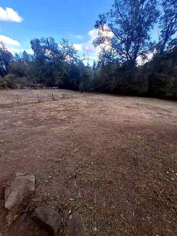 Remise en état d'un terrain dans le secteur de Saint-Céré