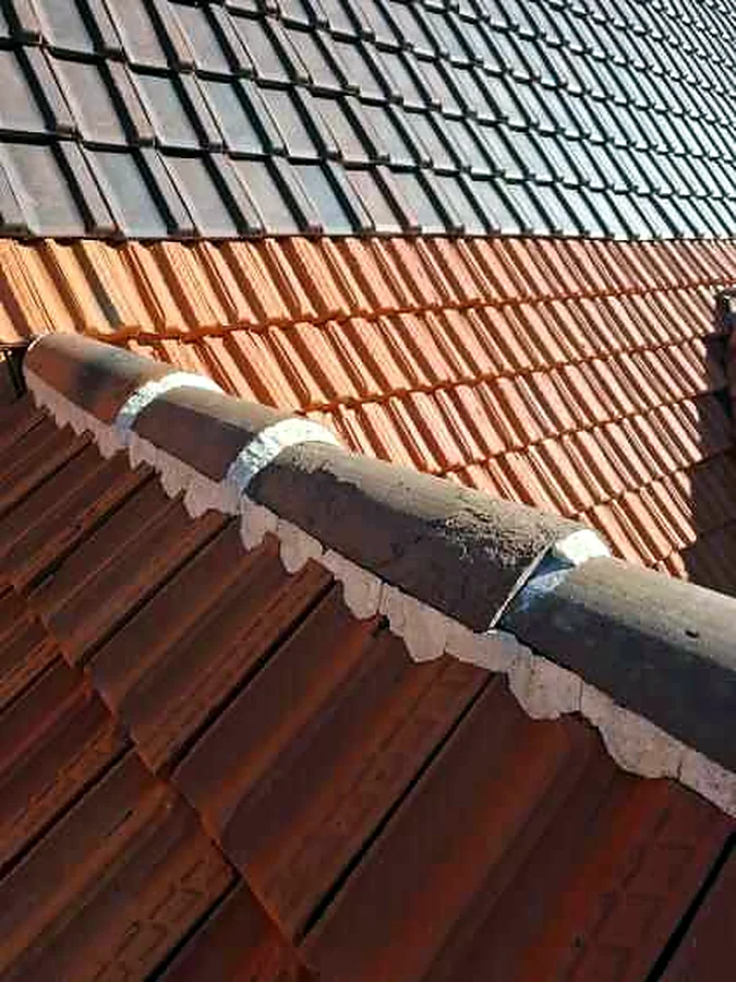 Détail de travaux de toiture à Pradines dans le Lot